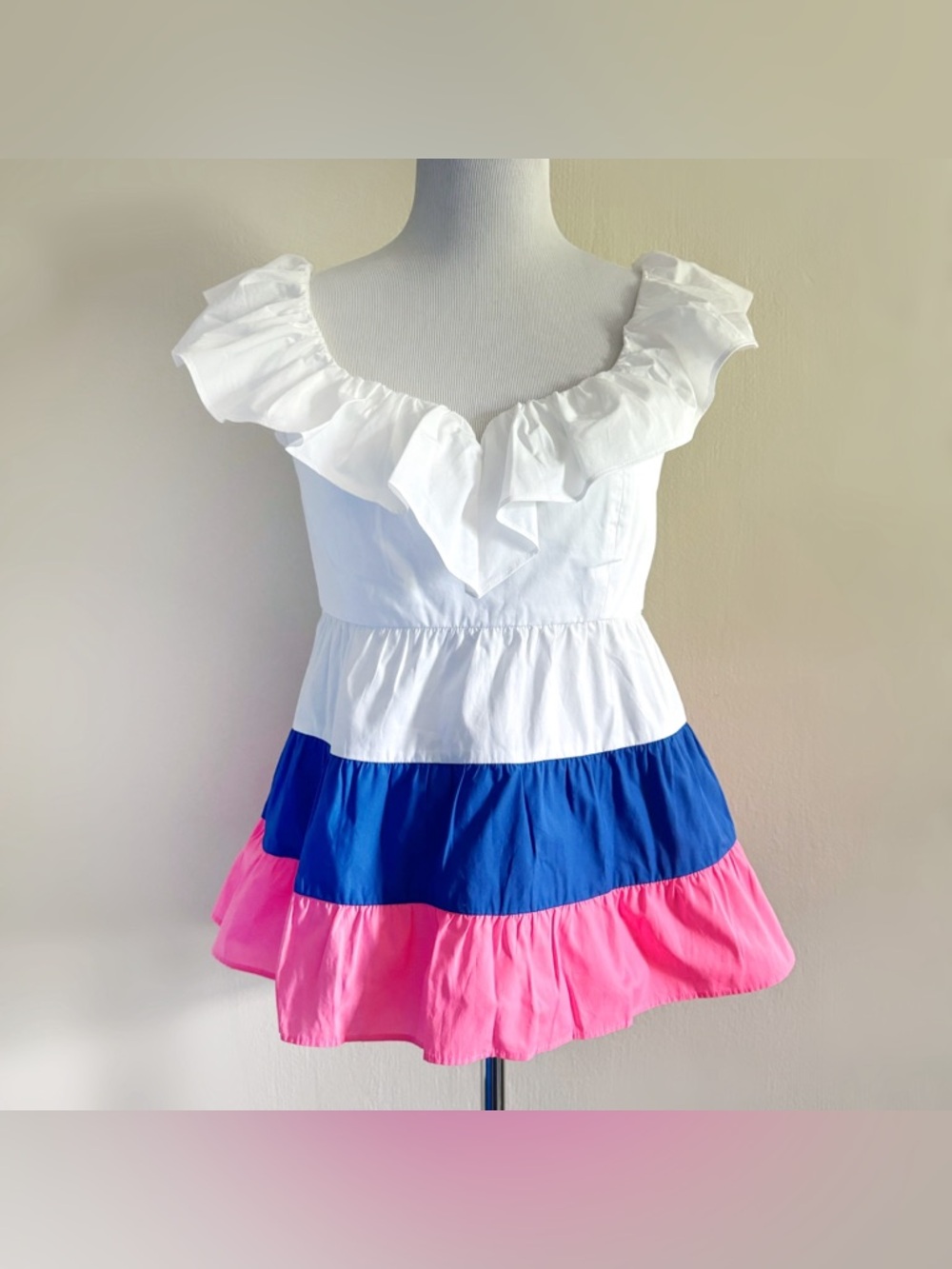Lilly Pulitzer Emie Ruffle Top Womens Size 4 Short Resort White Blue Pink NWT